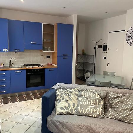 Casa Celeste, Bilocale Nel Pieno Centro Di Alassio Luaran gambar